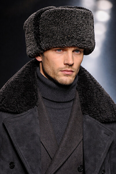 hoaryage Unisex Hakiki Kuzu Derisi Usanka Astragan Kalpak Şapka