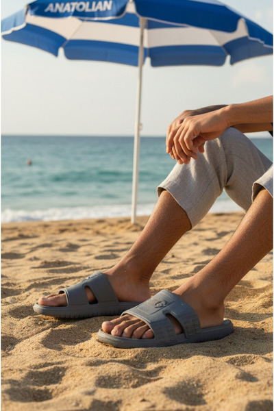 GEZER Men's Non-Slip Sole Slippers Balcony Beach Hammam Pool Wet Floor Slippers