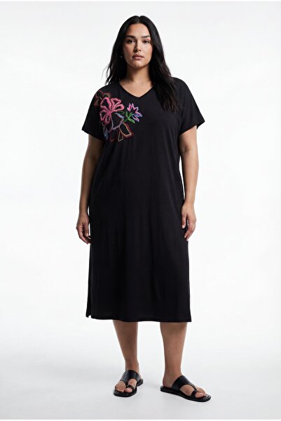 Ebsumu Women's Plus Size Floral Embroidered Extra Loose Black Dress