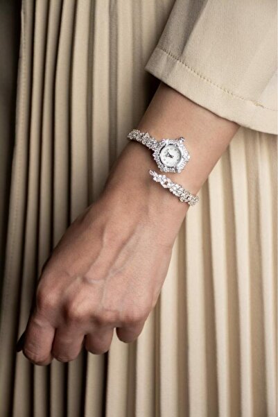 Cotier ساعة نسائية كوتير زركون ستيل فضي