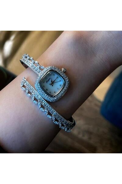 Cotier ساعة نسائية بنجرة زركون