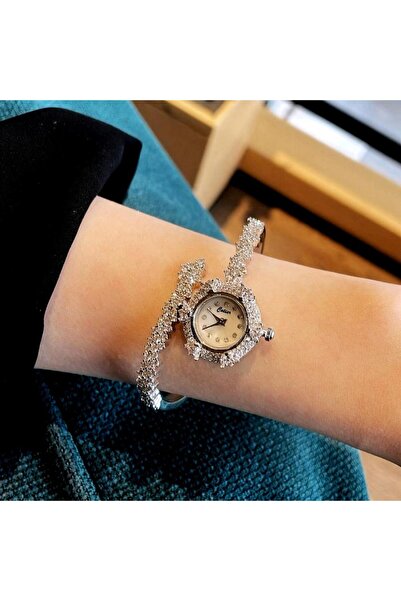 Cotier ساعة نسائية بنجرة زركون