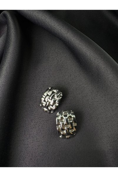 LUX Örgü Desen Çelik Küpe – Silver Modern Dokulu Günlük & Şık Kombin Küpesi