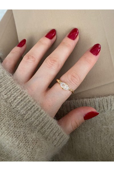 Pinery Jewels إصدار محدود - خاتم نسائي بيضاوي كبير الحجم مرصع بالأحجار مع إمكانية التعديل من الأسفل