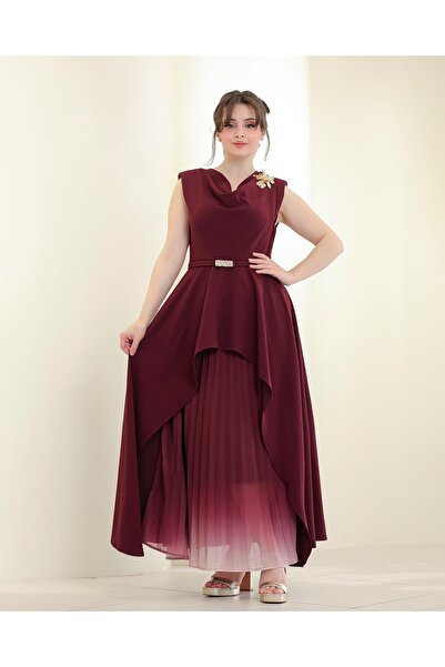 Opera Fashion Evening dress with a double flared cut and elegant details