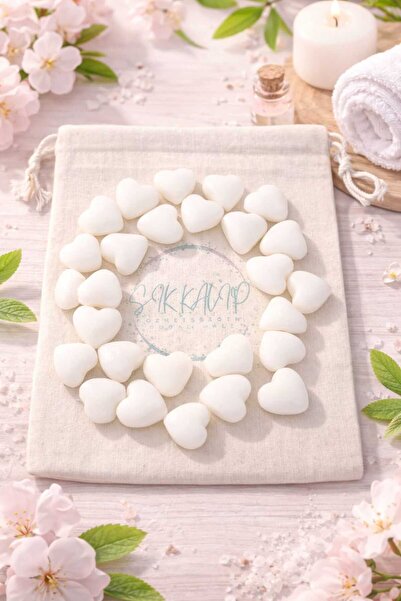 Şık Kalıp هدية: 100 جرام من الصابون الأبيض على شكل قلب صغير وحقيبة هدايا