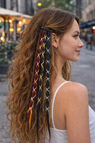 YASEMİN KAPLAN Pastel Drawstring Snap Fastener Rasta Buckle |   Daily Bohemia...