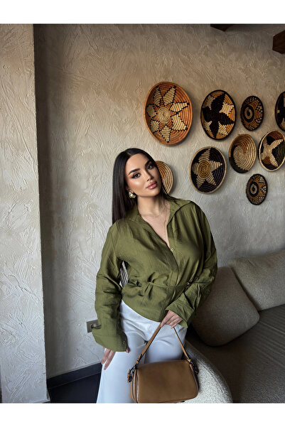 mekabutik قميص أخضر بأزرار مخفية