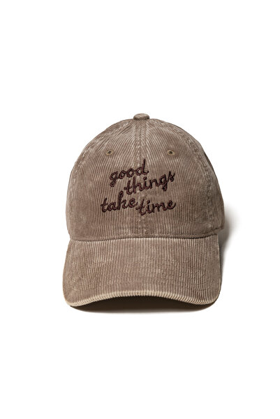 Nome Studio Kadife Şapka Nakışlı Şapka "Good Things Take Time" Nakışlı Sütlü ...