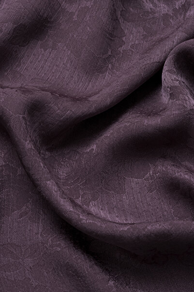 praye Rose Patterned Shiny Shawl Plum