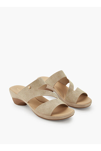 Flora Bella by Shoexpress Women Embellished Wedge Heel Sandals