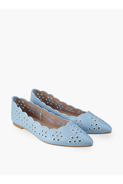 Flora Bella by Shoexpress أحذية باليرينا نسائية مقطوعة بالليزر