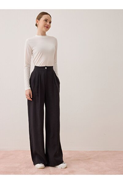 Benin Pantaloni cu talie înaltă și detaliu pliat, cu picior larg - Negru -