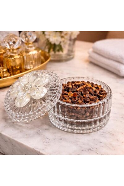 Generic Luxury Crystal Box with Flower Lid for Oud and Incense