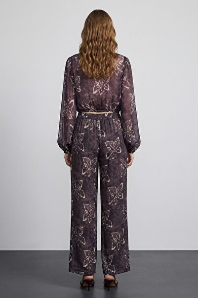 Quzu Fırfır Detaylı Bluz Kahve