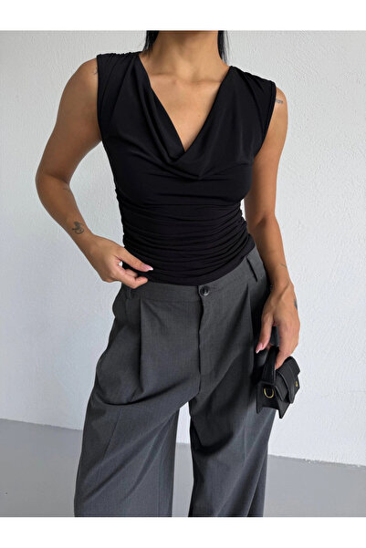 Cool & Sexy Women's Degaje Collar Sleeveless Blouse Black