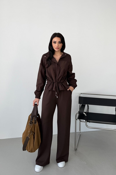 Serica Moda Set cu șnur și fermoar, cu detaliu din țesătură maro tip parașută