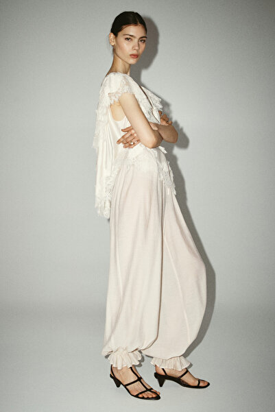 H&M Dantel Şeritli Bluz