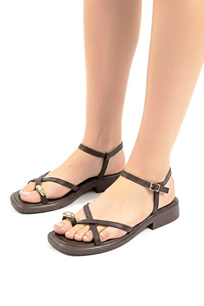 Moda Kadıköy Women's Bitter Brown Ring Toe Eva Soft Sole Stitched Buckle Sandals