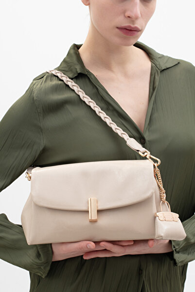 Matthew Cox Women's Shoulder Bag Beige Byn2472