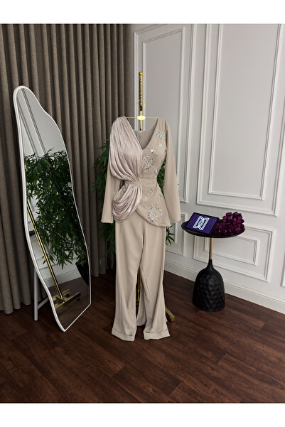 ADORA Barbie Crinkle Hand-Embroidered Chest Jumpsuit (Please choose your size...