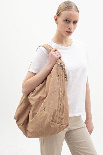 Matthew Cox Women's Shoulder Bag Beige Byn2519