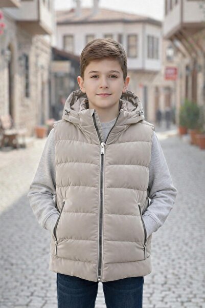 Zaziko Kids Boy's Hooded Puffer Vest