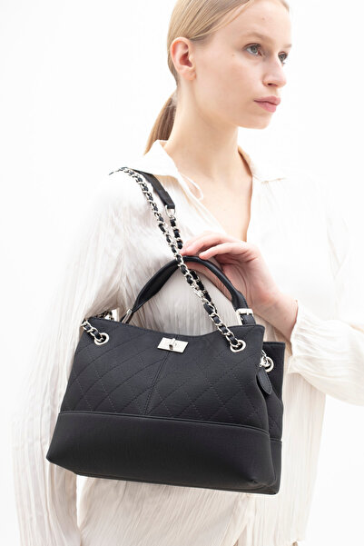 Matthew Cox حقيبة كتف نسائية سوداء BYN2467