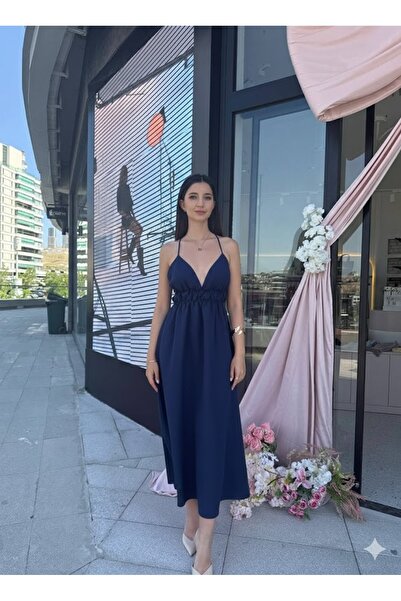 OlaFre SLINGED MIDI DRESS