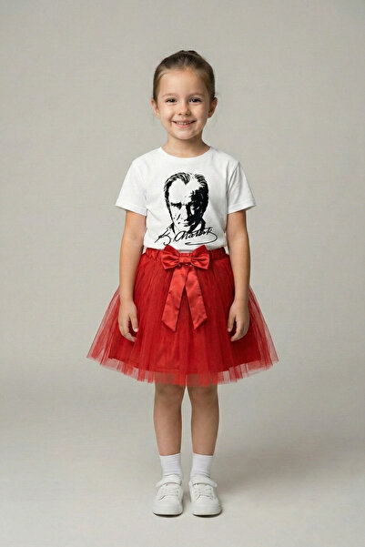 FATELLA Devojčica, bela majica kratkih rukava Ataturk sa crvenom tutu suknjom...