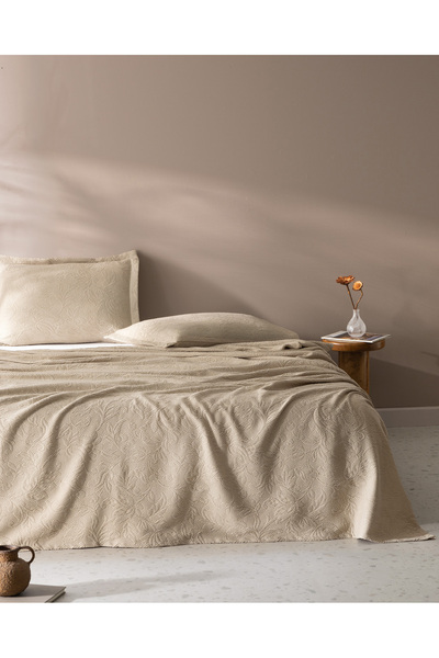 Madame Coco Esther King Size 100% Cotton Bedspread - Beige