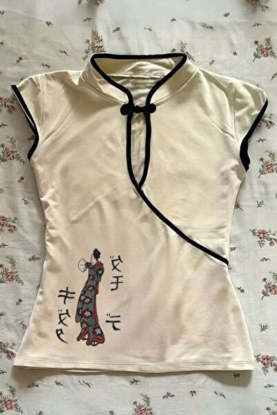 Karakedi Tokyo Muse Mandarin Collar Printed Ecru Short Sleeve Blouse