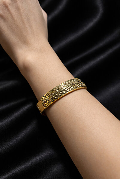 B&B Jewerly Gold Renk İşlemeli Vintage Tasarım Bilezik Kadın Kelepçe
