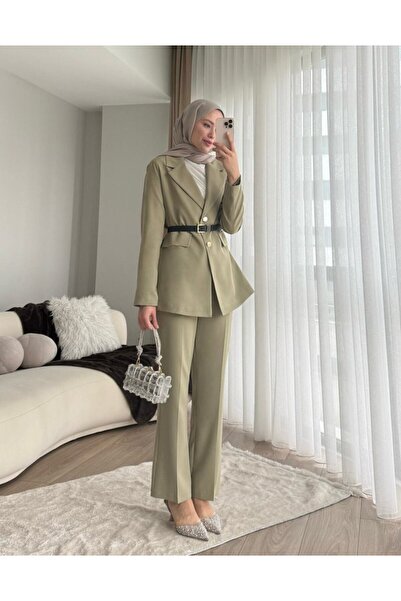 Miraydın Butik طقم سترة وبنطلون بحزام مزدوج من القماش - أخضر