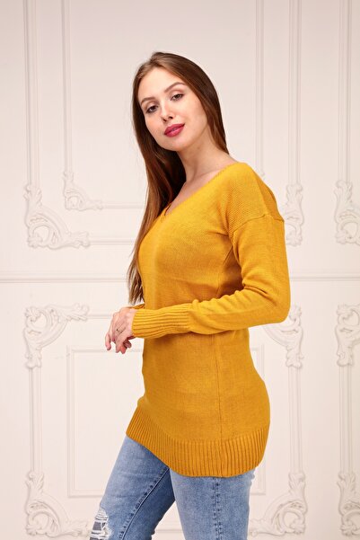 MA ananas Women's Yellow V-Neck Hand Embroidered Tunic Sweater