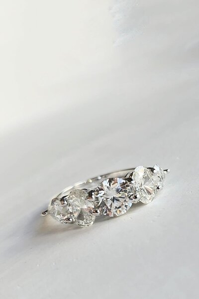 MorMajor Silver MOZANİT 5 TAŞLI FARKLI KESİM GÜMÜŞ YÜZÜK