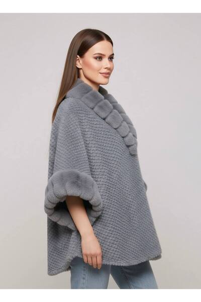 Rabiossa Women's Textured Plush Poncho Cape