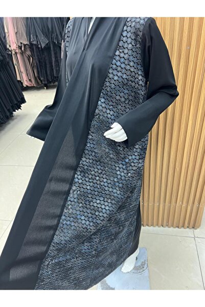 Korean A formal and elegant abaya with pleated details at the front and on th...