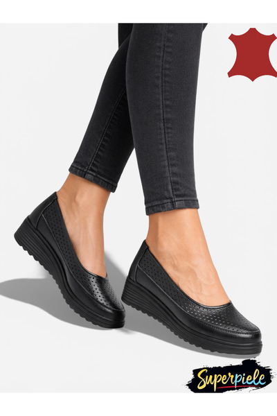 ANGEL BLUE Women's casual shoes made of natural Leather with perforated thick...