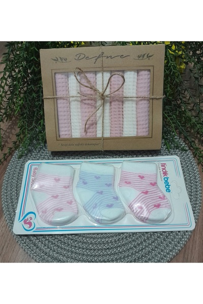Leylababybutik %100 Pamuk 7'Li Bebek Ağız Mendili (Pembe) ve Çorap Seti