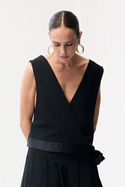 adL V Yaka Saten Garnili Bluz