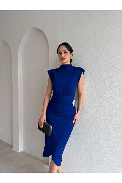 Mooi Butik Cassi̇e Brooched Midi Dress 8400 - Saks Blue