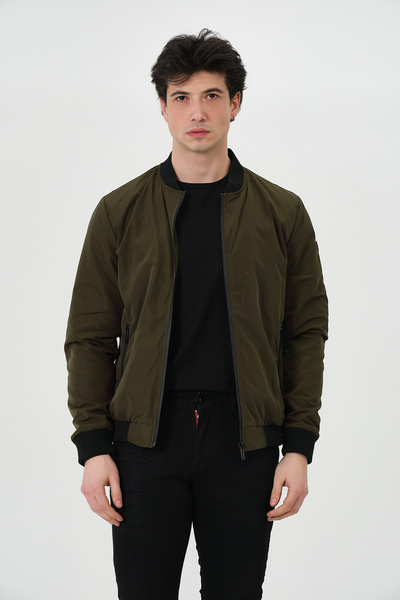 PIQUE PALTON BĂRBAȚI Palton bărbătesc cu detalii cu nervuri