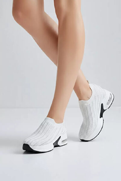 Guja Stylish Women's Sneakers with Hidden Padding and No Laces