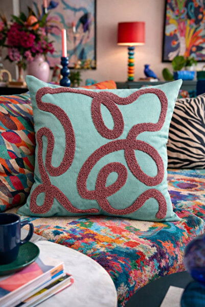 Pilloveland Punch Embroidered Throw Pillow Cover - 43*43 cm - Curve - Pnk001