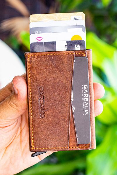 Garbalia Поставка за карта Pera Crazy Leather Mechanism Tan