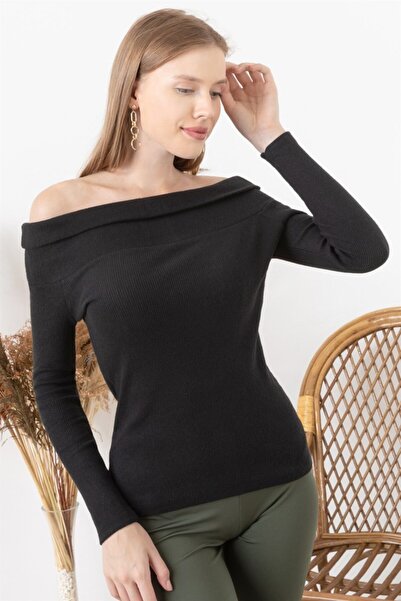 AQE FASHION Жіноча чорна блуза з коміром-мадонною