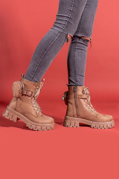 Riccon Sandfarbene Mini-Stiefel für Damen mit Tasche 00127640