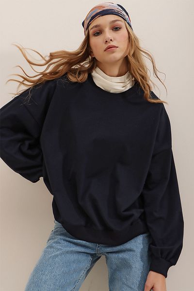 Trend Alaçatı Stili Damska granatowa bluza oversize basic z okrągłym dekoltem ALC-669-001