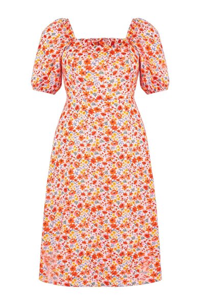 Trendyol Curve Ροζ Shally Woven Φόρεμα Plus Size